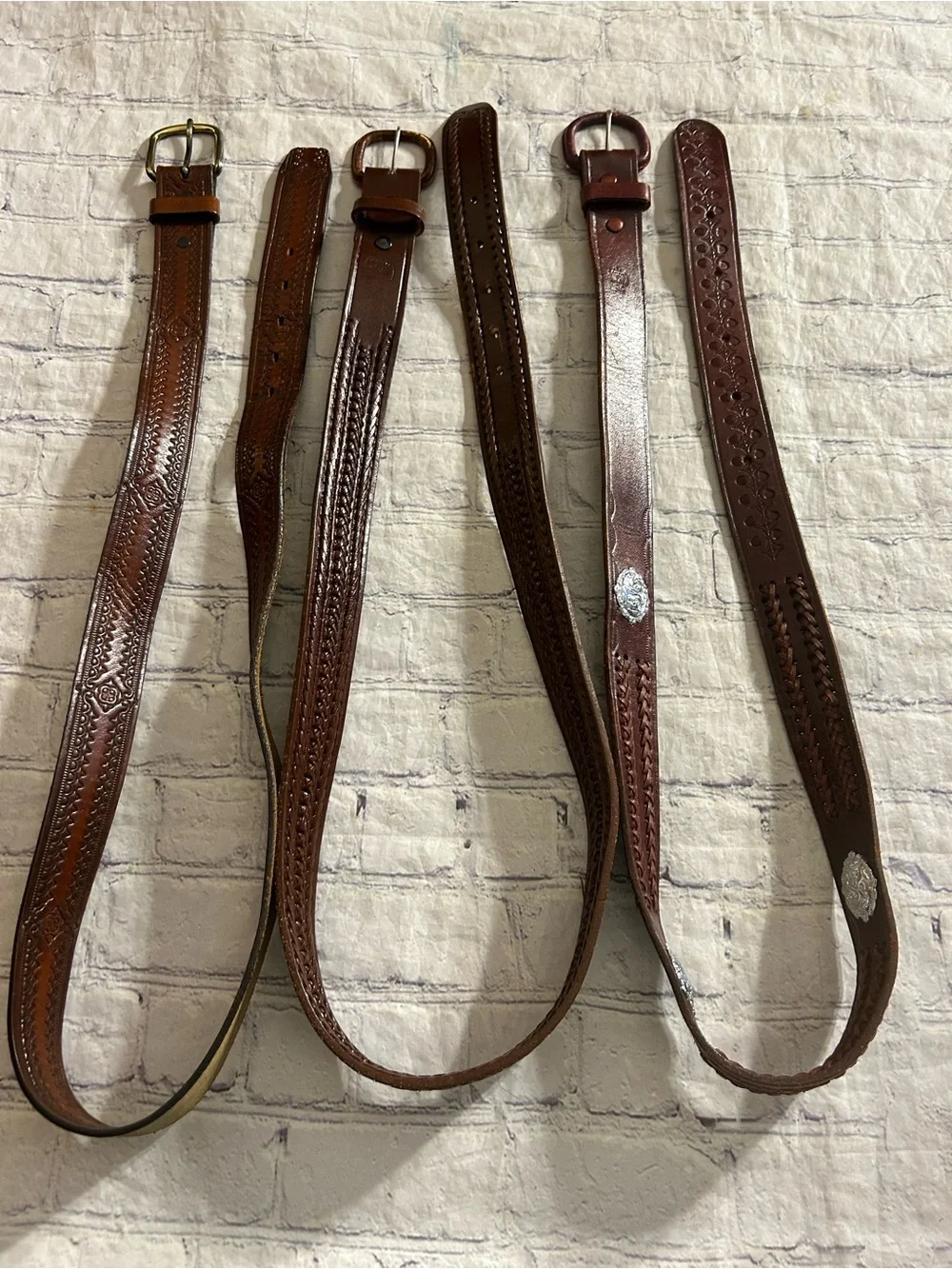 LOT OF (3) BROWN EMBOSSED LEATHER WESTERN CHANGEABLE BUCKLES BELTS MENS 42